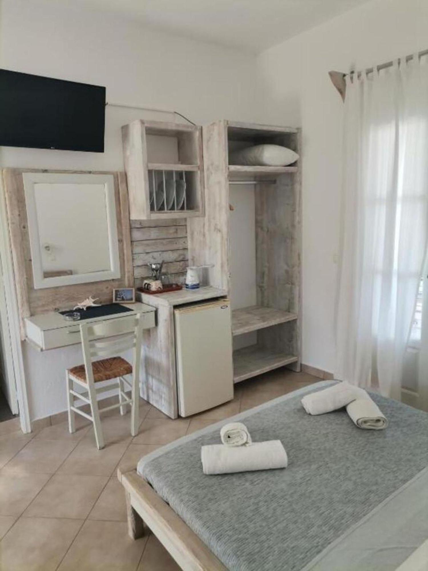 Schoinoussa Harama Hotel Schinousa מראה חיצוני תמונה
